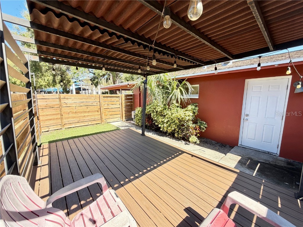 551 Laura Lane Dunedin FL 34698 TB8442531 image2