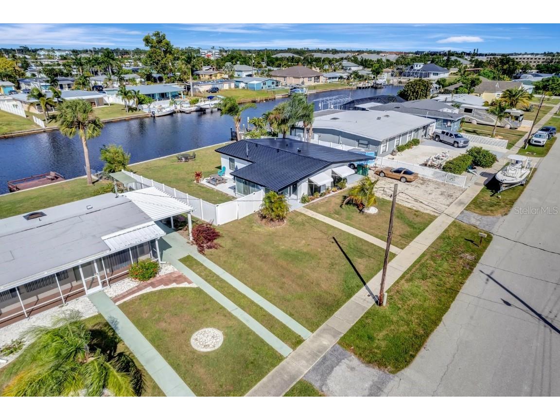 551 Lindley Terrace, Port Charlotte, FL, 33952 MLS A4603974 Edina