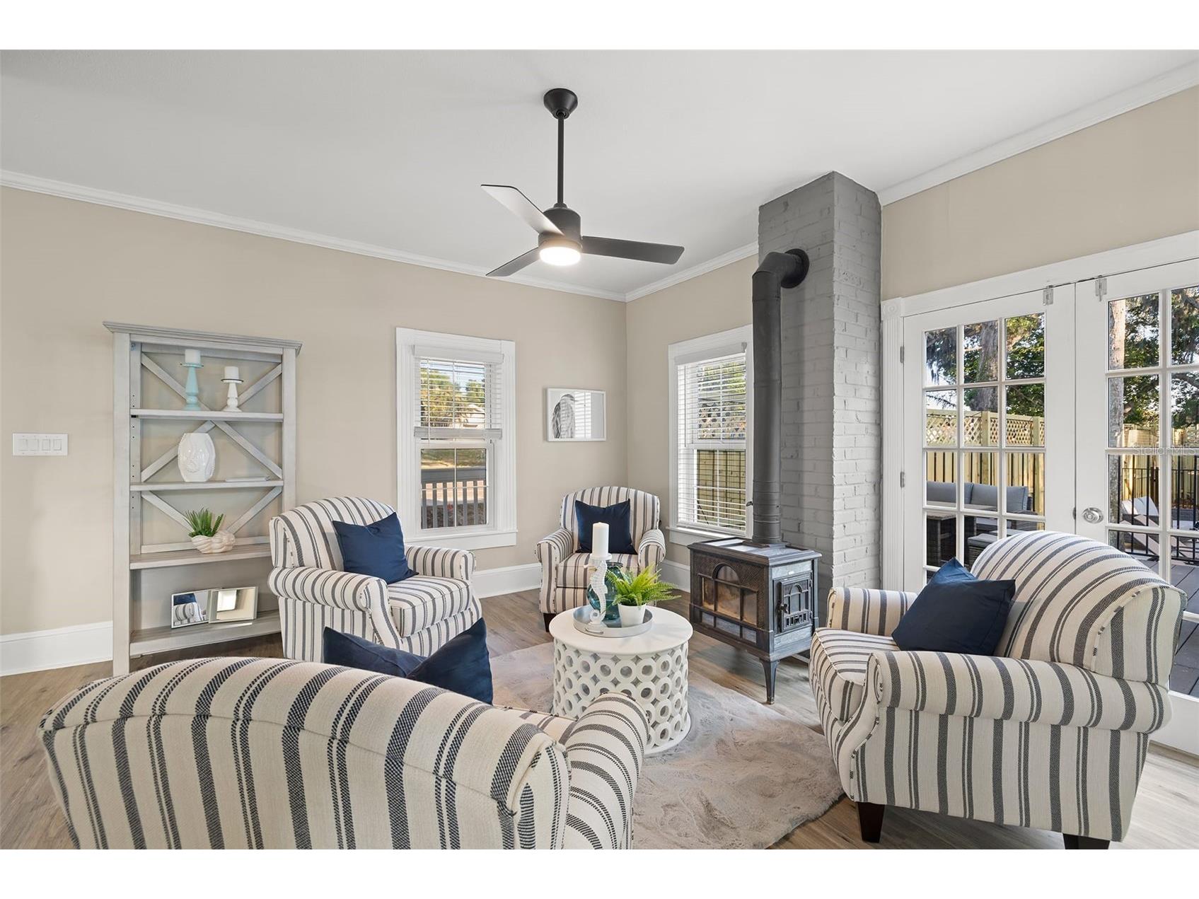 551 Omaha Street Palm Harbor FL 34683 TB8454262 image9