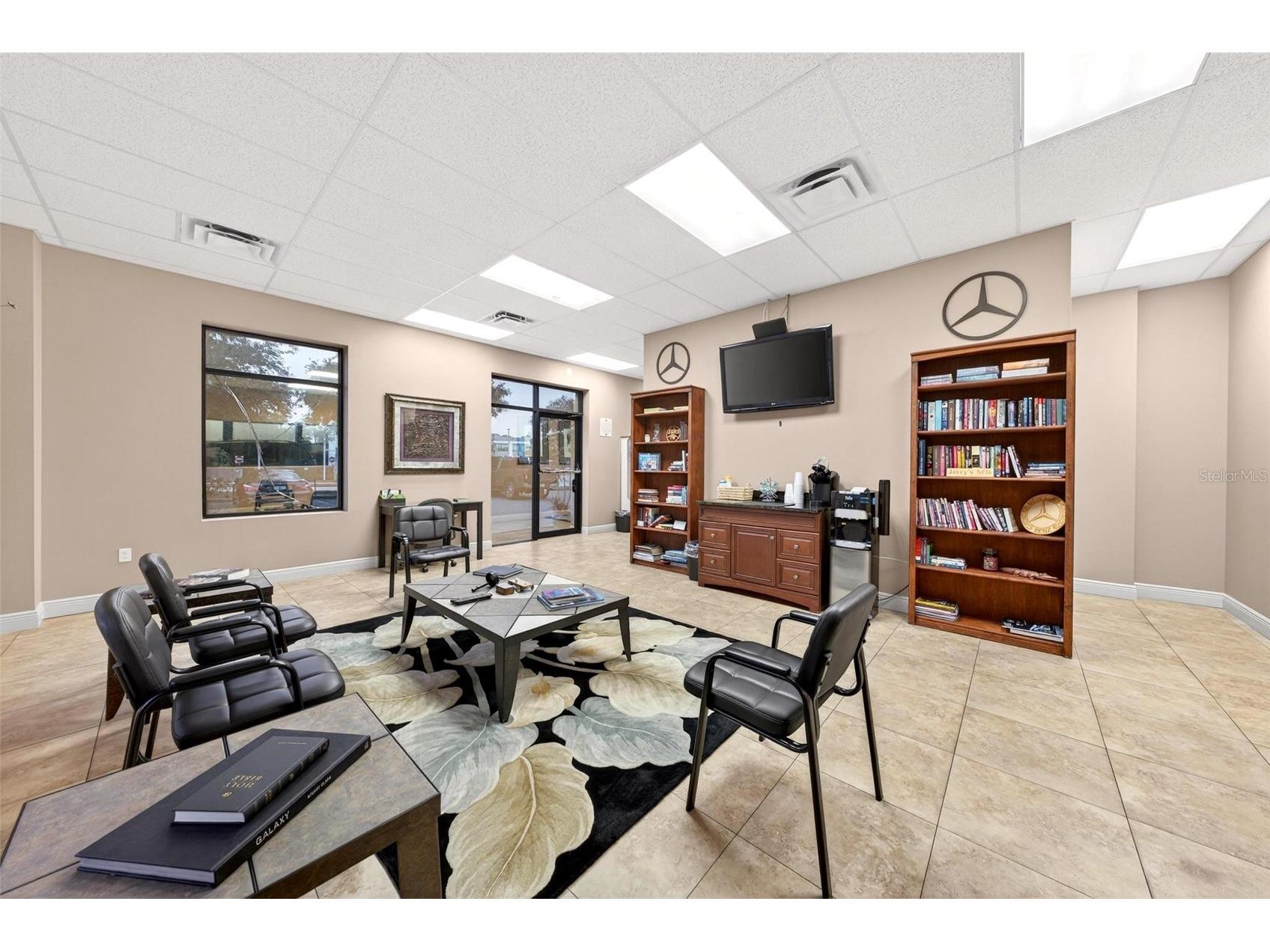 551 S Econ Circle Oviedo FL 32765 O6379157 image12