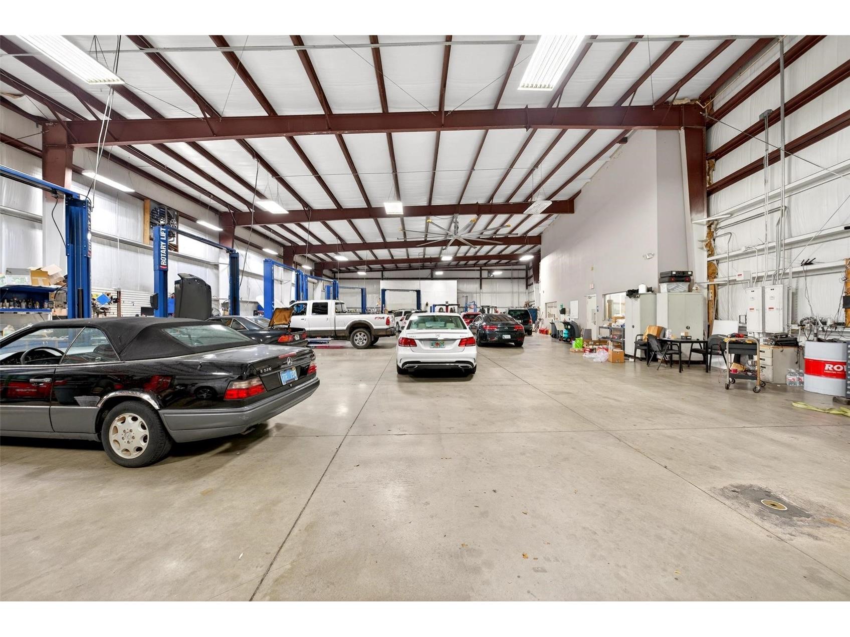 551 S Econ Circle Oviedo FL 32765 O6379157 image19