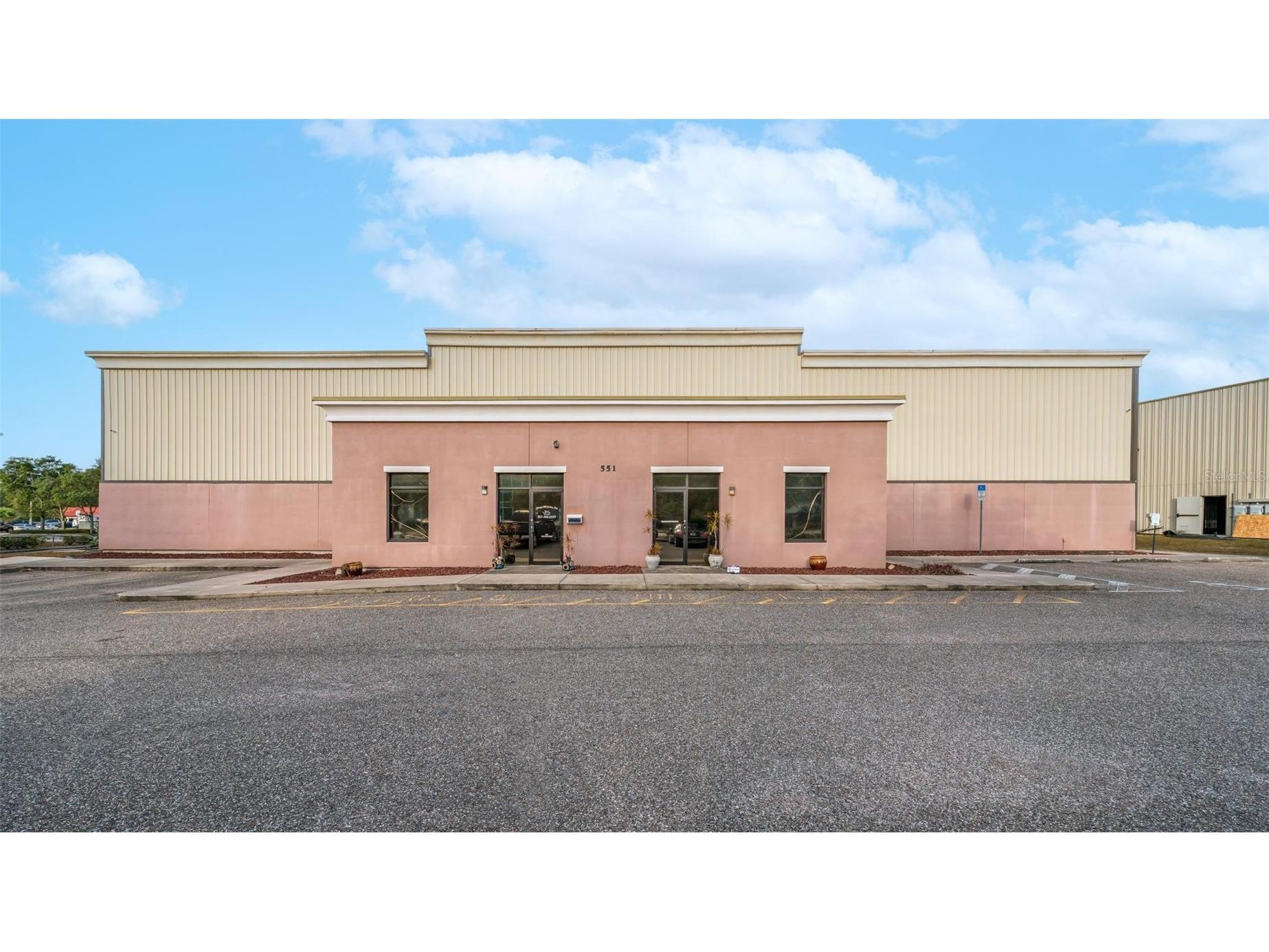 551 S Econ Circle Oviedo FL 32765 O6379157 image3