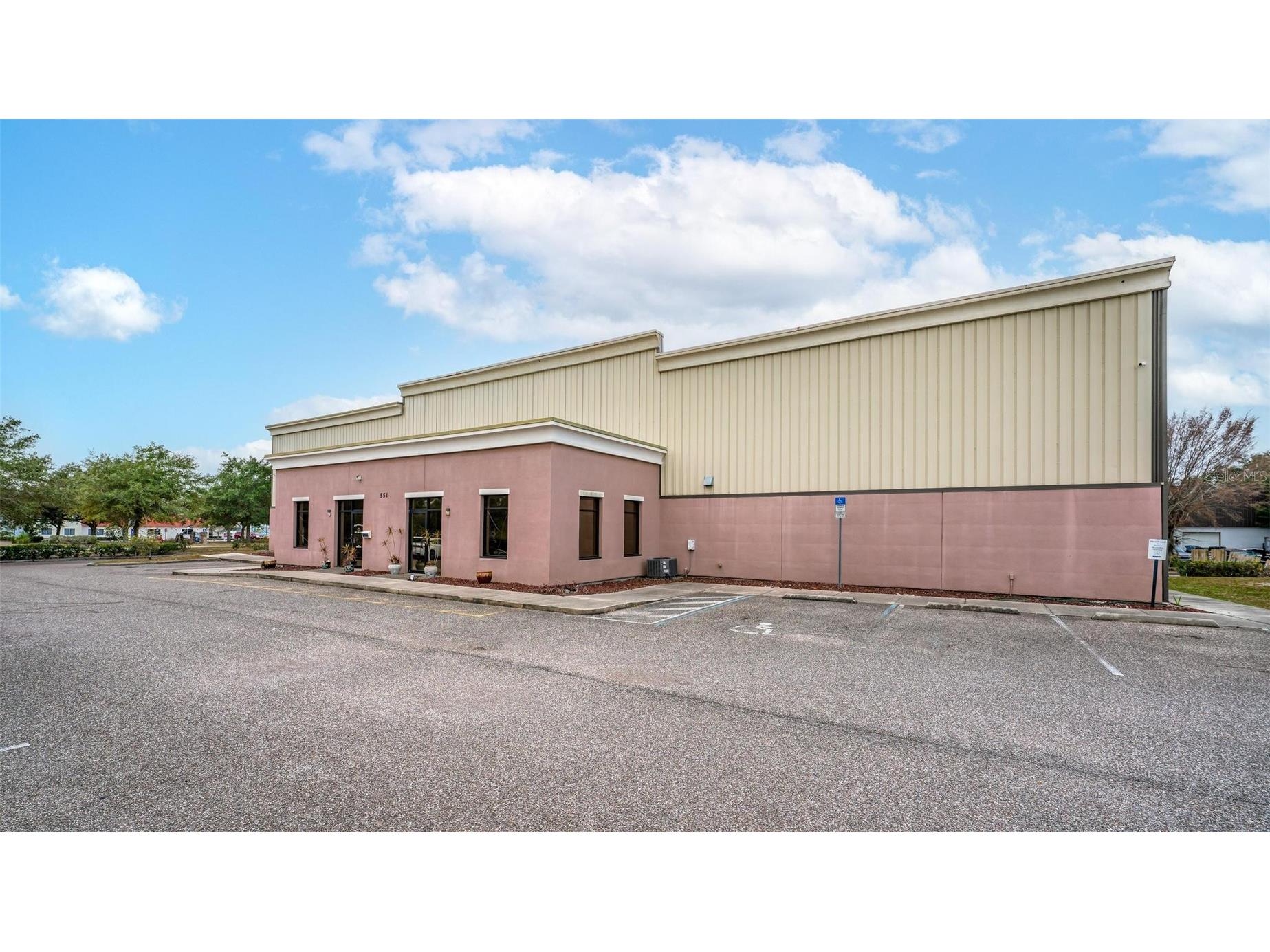 551 S Econ Circle Oviedo FL 32765 O6379157 image32
