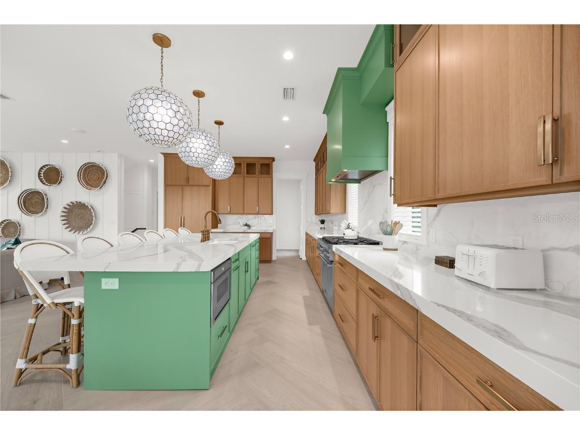 551 S Washington Drive Sarasota FL 34236 A4668634 image22