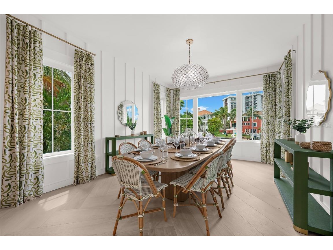 551 S Washington Drive Sarasota FL 34236 A4668634 image28