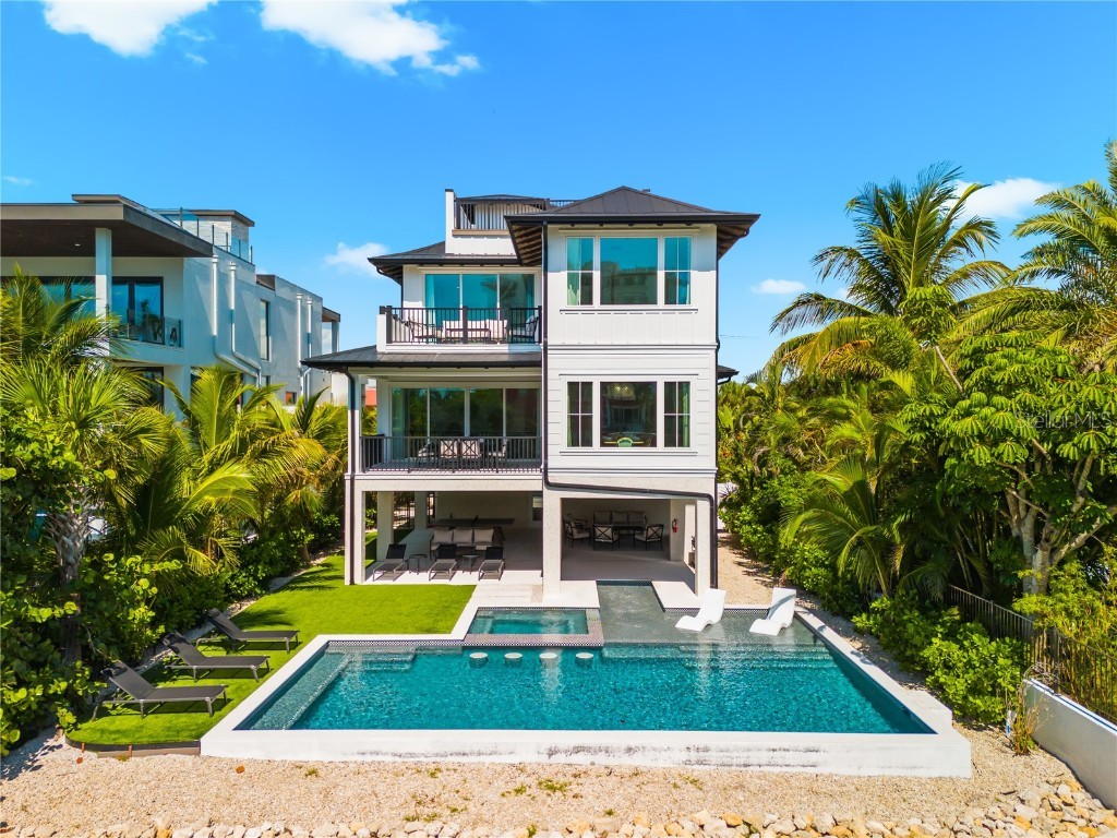 551 S Washington Drive Sarasota FL 34236 A4668634 image3