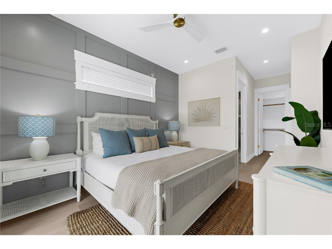 551 S Washington Drive Sarasota FL 34236 A4668634 image47