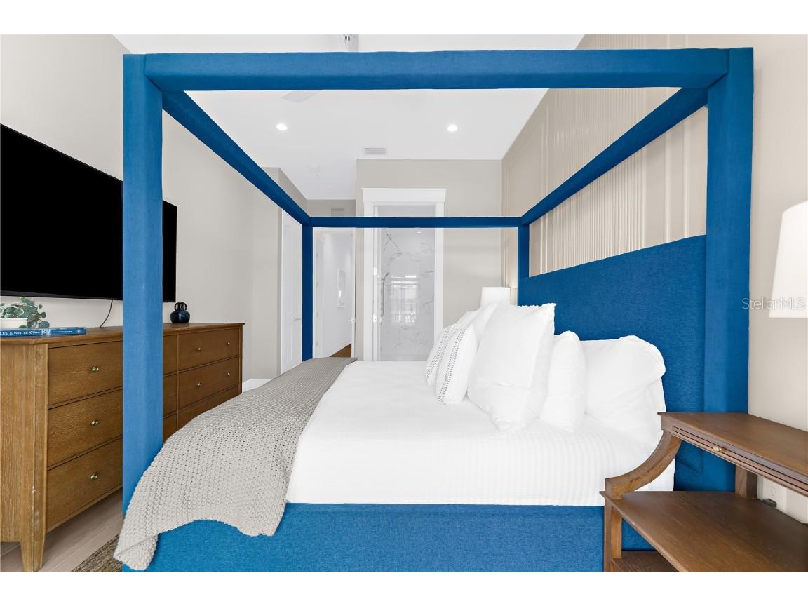 551 S Washington Drive Sarasota FL 34236 A4668634 image51