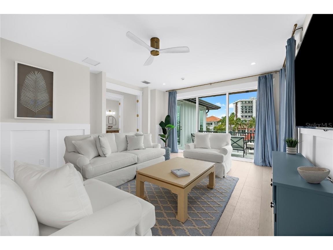 551 S Washington Drive Sarasota FL 34236 A4668634 image59