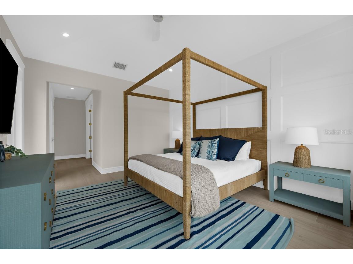 551 S Washington Drive Sarasota FL 34236 A4668634 image76