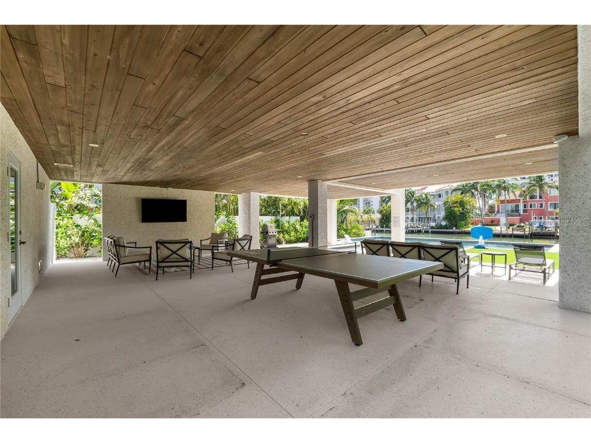 551 S Washington Drive Sarasota FL 34236 A4668634 image78