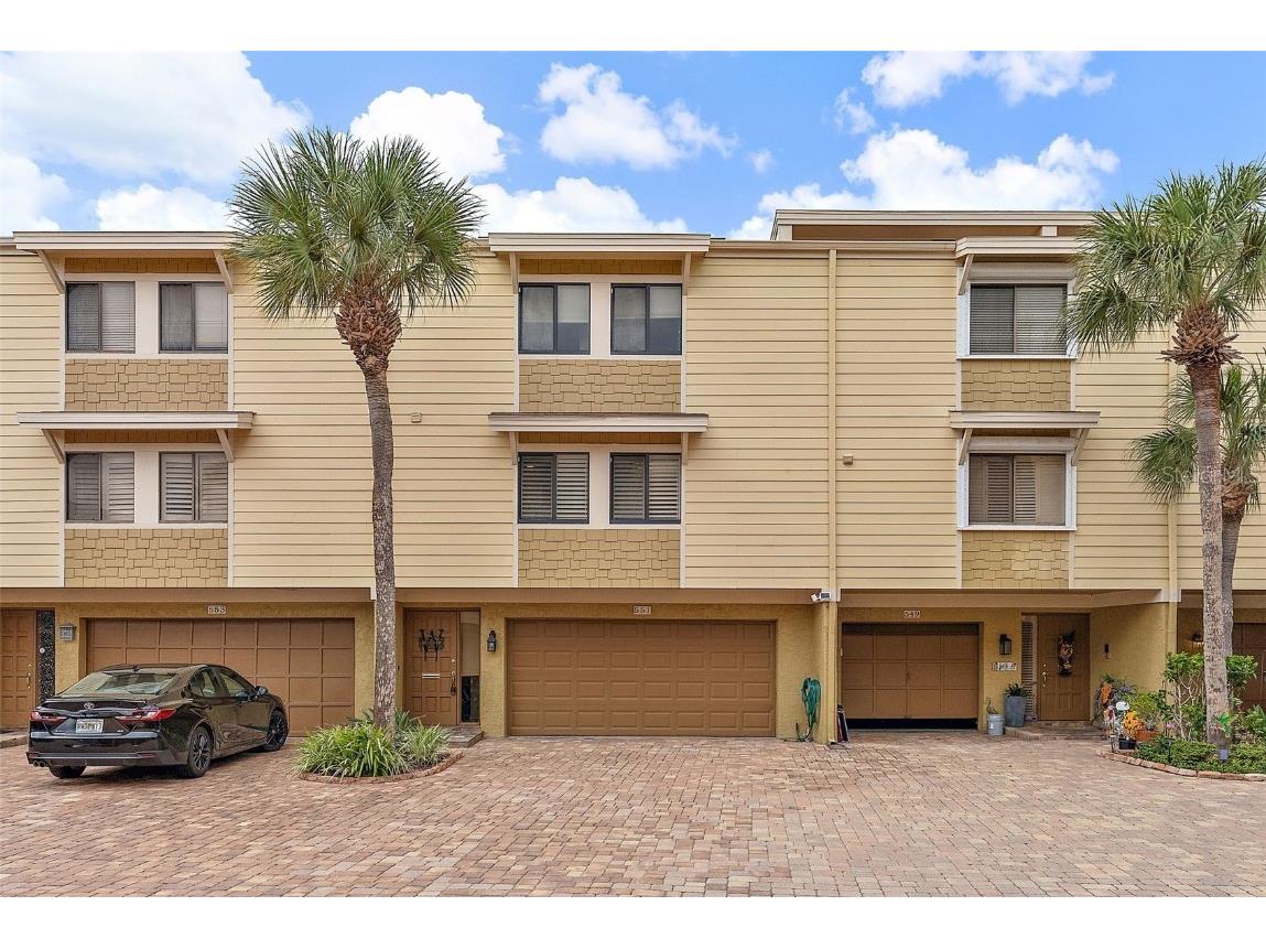 551 Sandy Hook Road Treasure Island FL 33706 - BOCA CIEGA BAY TB8436928 image1