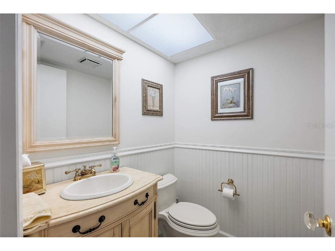 551 Sandy Hook Road Treasure Island FL 33706 - BOCA CIEGA BAY TB8436928 image15