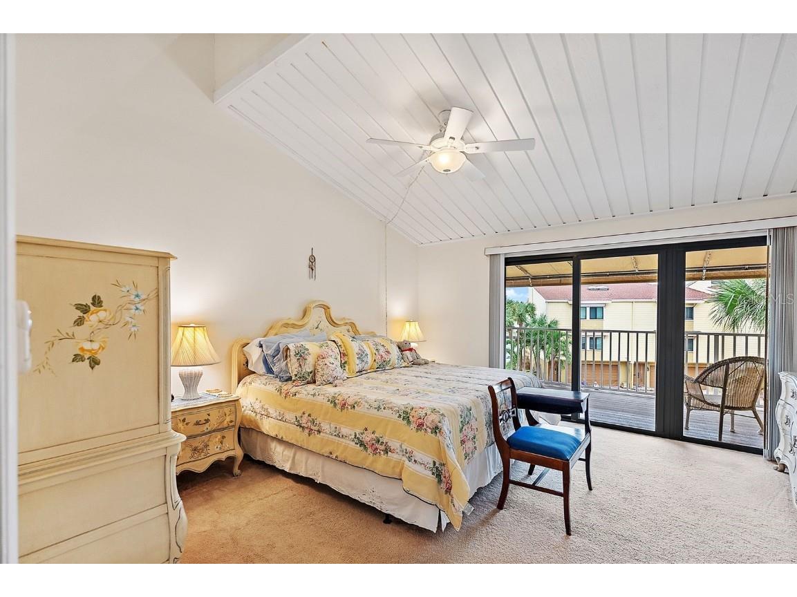 551 Sandy Hook Road Treasure Island FL 33706 - BOCA CIEGA BAY TB8436928 image20