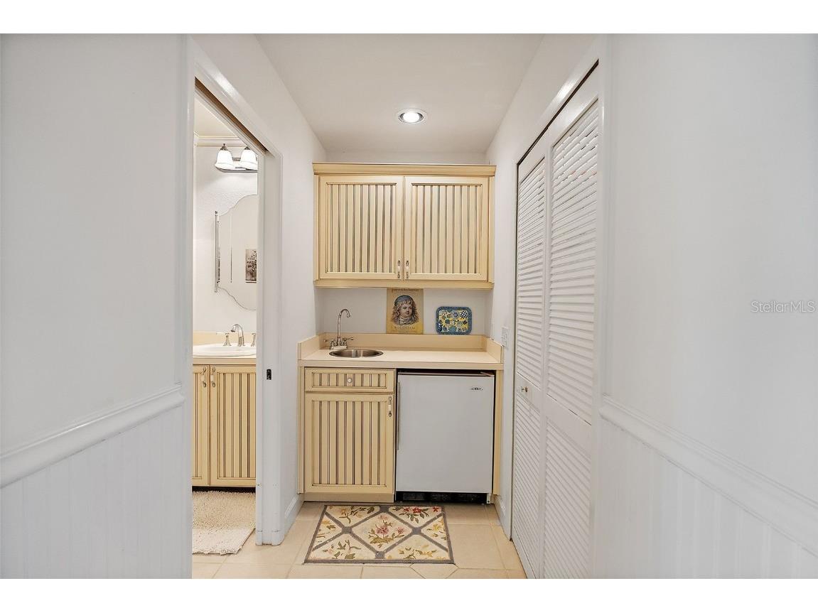 551 Sandy Hook Road Treasure Island FL 33706 - BOCA CIEGA BAY TB8436928 image24