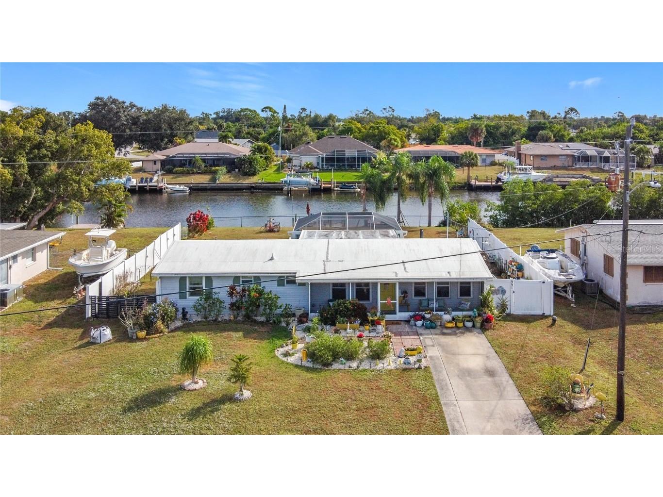 551 W Tarpon Boulevard NW Port Charlotte FL 33952 - LITTLE ALLIGATOR CREEK D6145190 image1