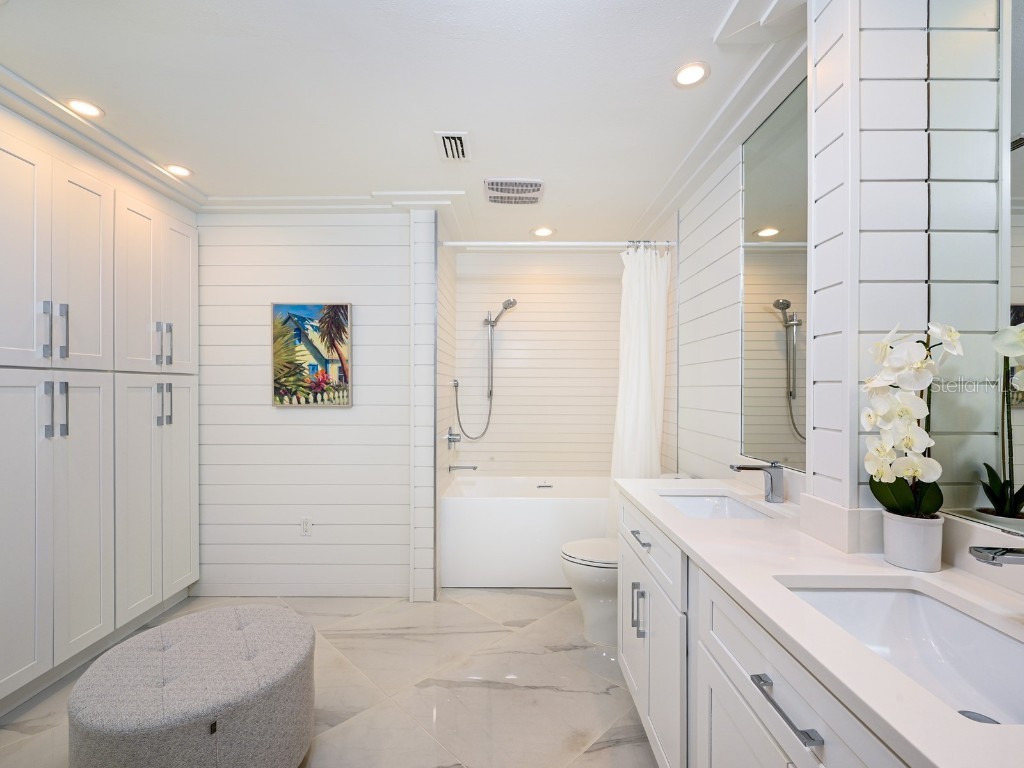 5510 Chanteclaire #46 Sarasota FL 34235 A4675888 image20