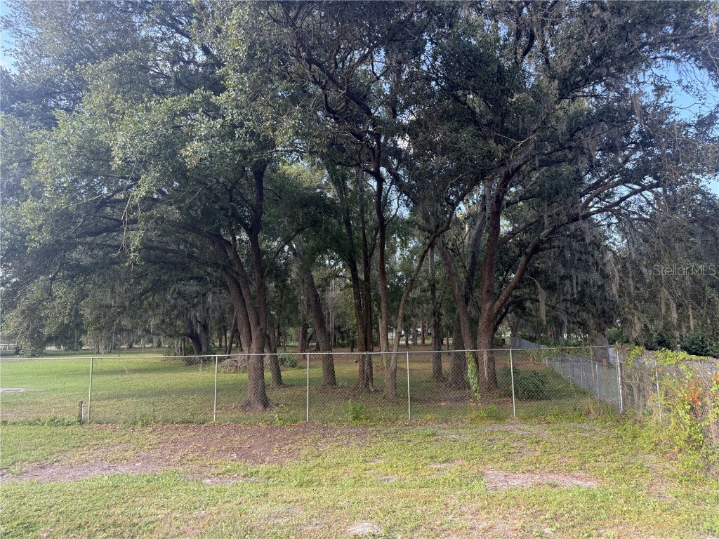 5510 Gator Country Plant City FL 33565 TB8416261 image30