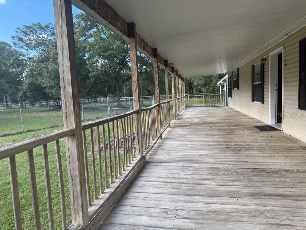 5510 Gator Country Plant City FL 33565 TB8416261 image38