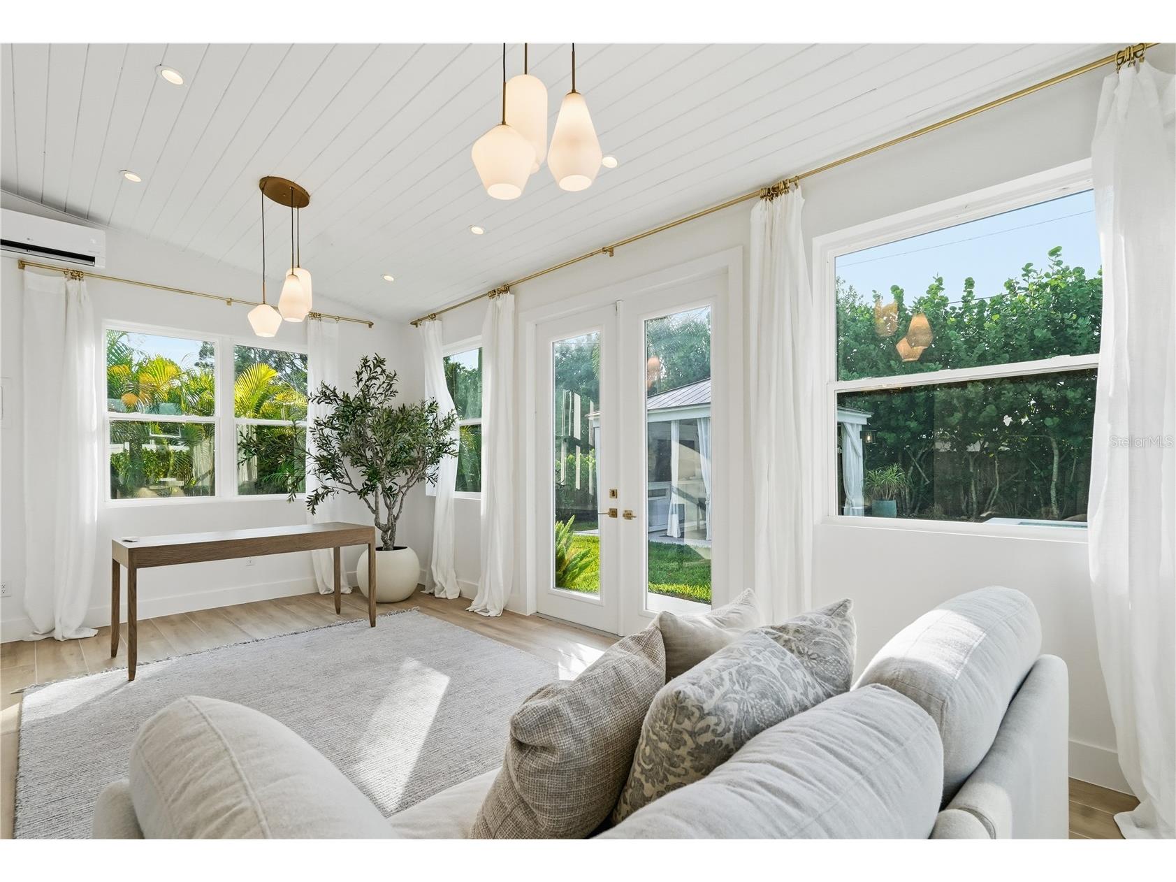 5510 Venetian Boulevard NE Saint Petersburg FL 33703 TB8452873 image14