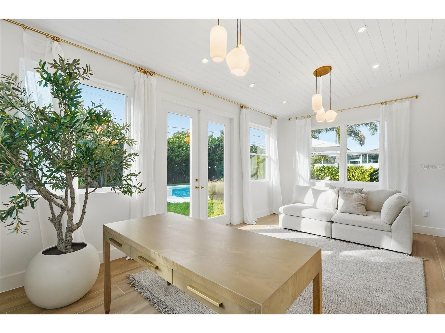 5510 Venetian Boulevard NE Saint Petersburg FL 33703 TB8452873 image15