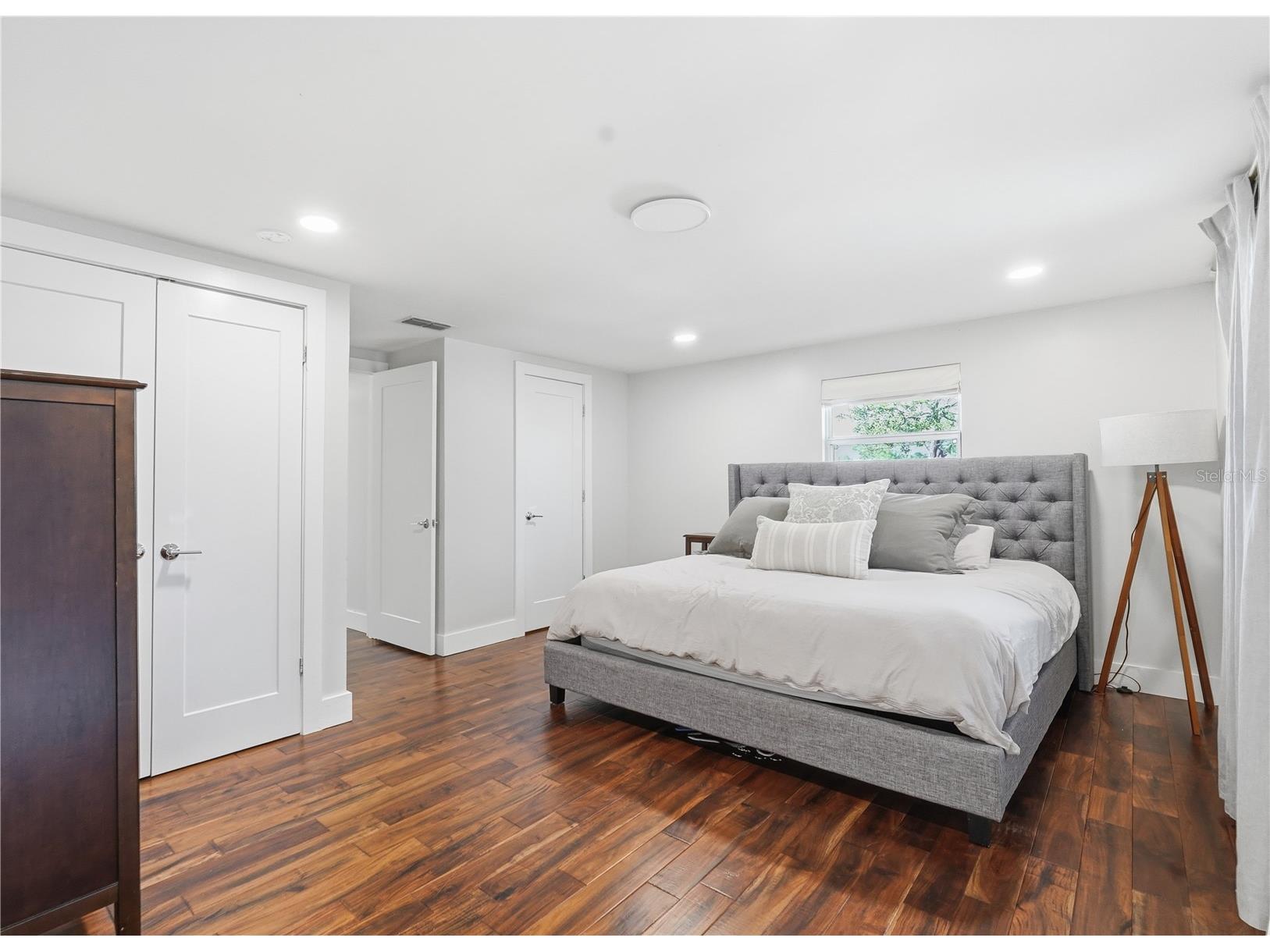 5510 Venetian Boulevard NE Saint Petersburg FL 33703 TB8452873 image17