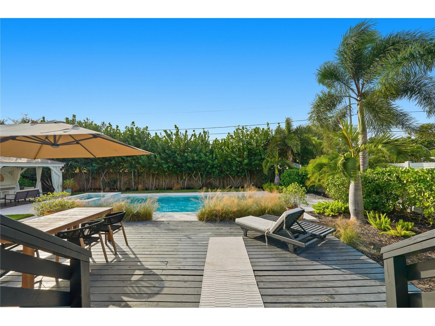 5510 Venetian Boulevard NE Saint Petersburg FL 33703 TB8452873 image24