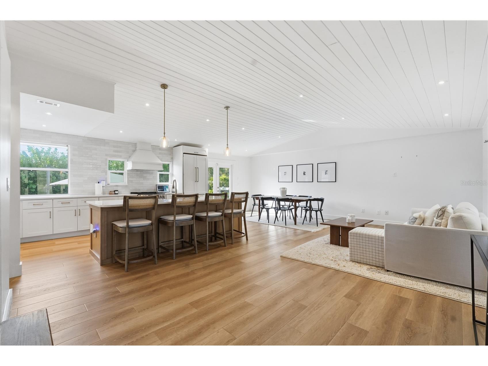 5510 Venetian Boulevard NE Saint Petersburg FL 33703 TB8452873 image5