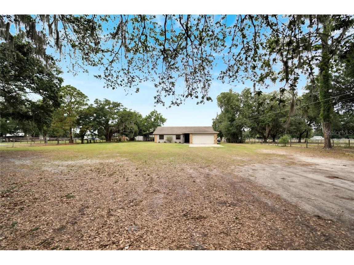 5510 W Knights Griffin Road Plant City FL 33565 T3440507 image1