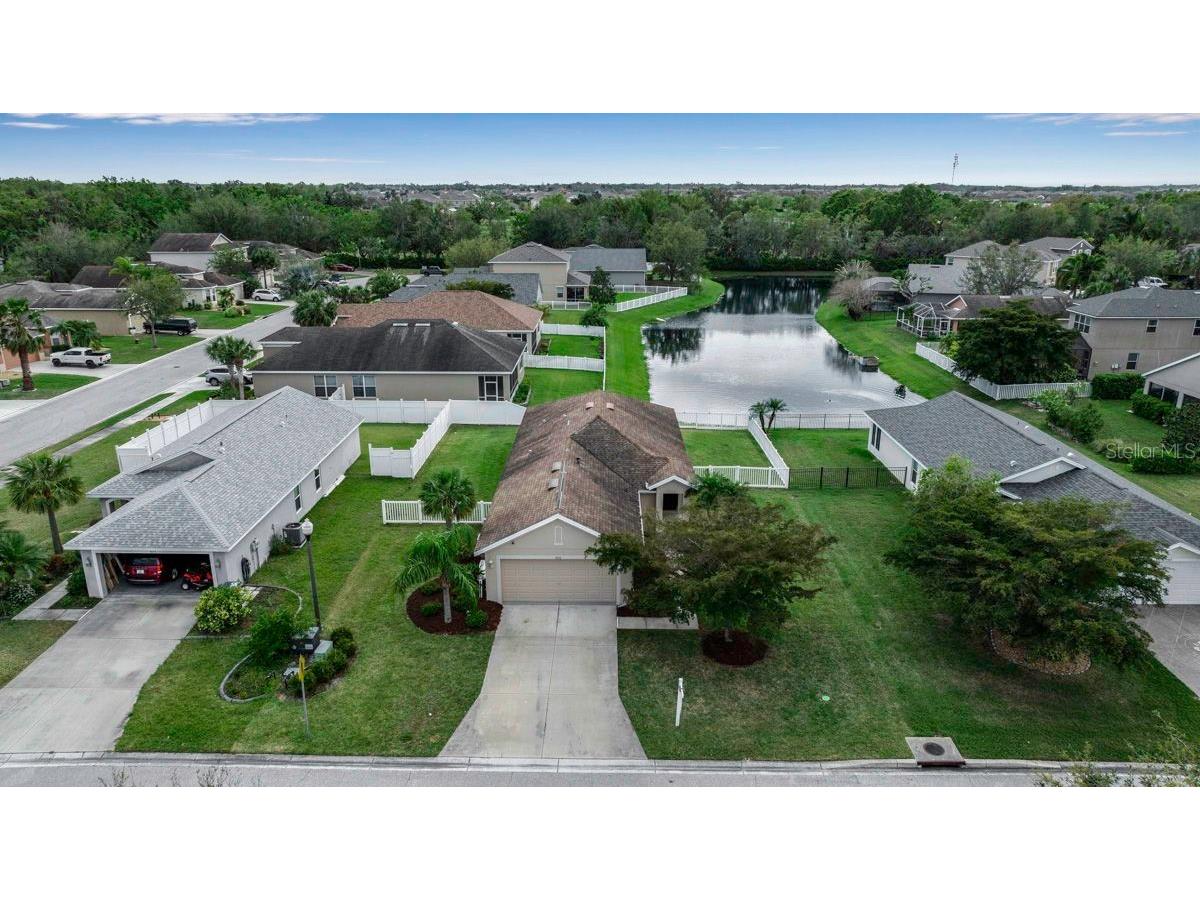 5511 71st Street E Palmetto FL 34221 A4644631 image1