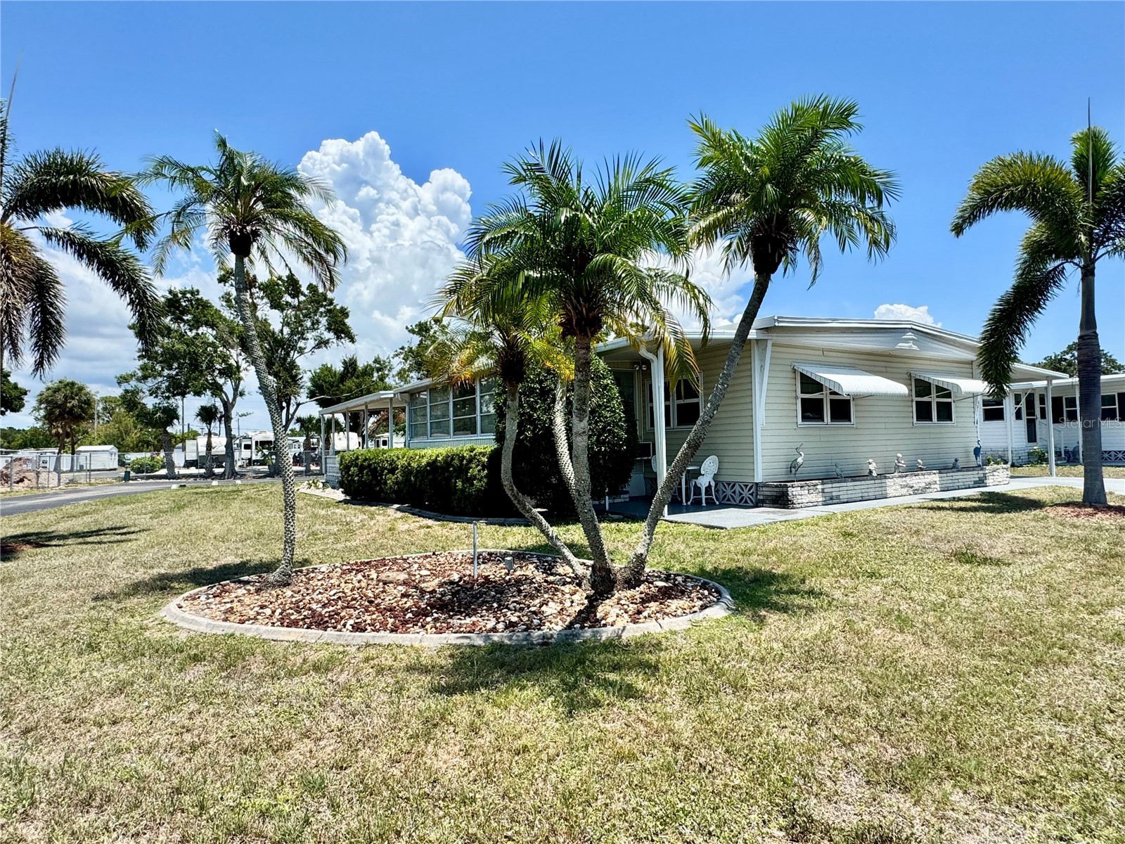 5511 Denmark Drive Bradenton FL 34207 A4689403 image1