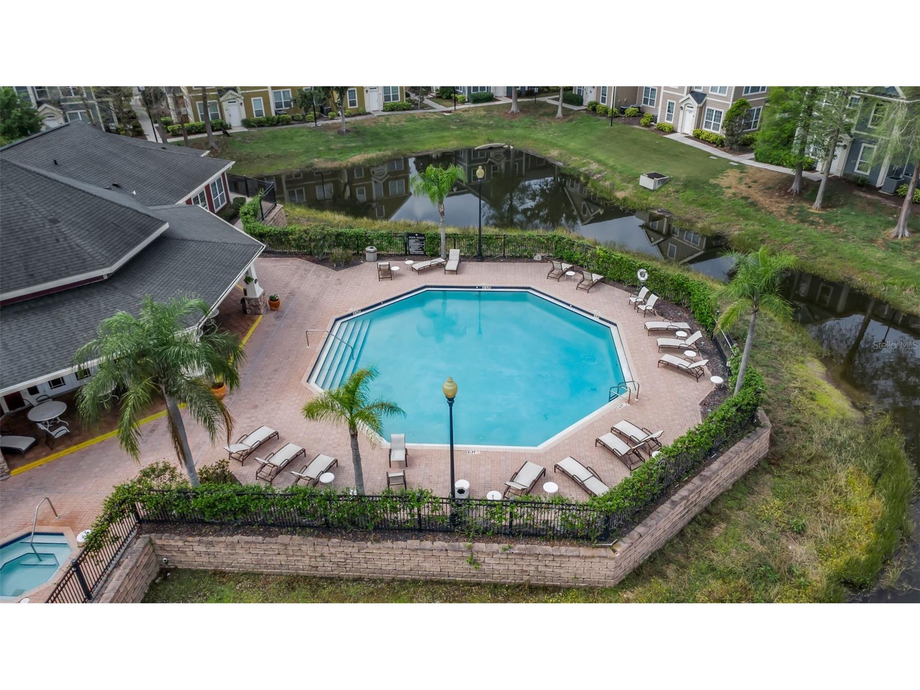 5511 Rosehill Road #203 Sarasota FL 34233 A4688309 image45