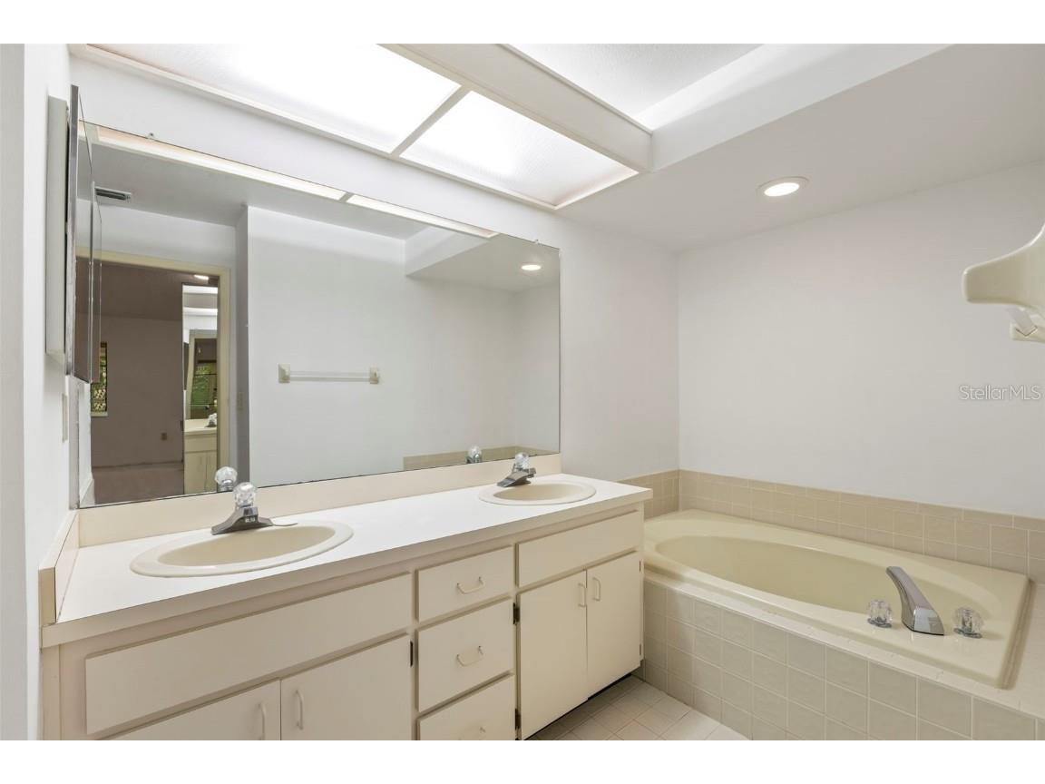 5511 Salem Square Drive N Palm Harbor FL 34685 TB8411139 image13