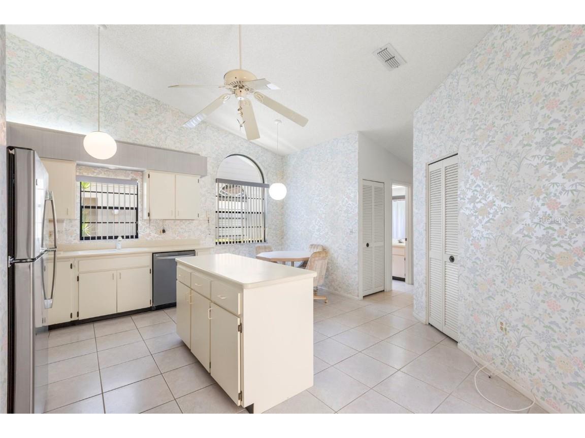 5511 Salem Square Drive N Palm Harbor FL 34685 TB8411139 image9