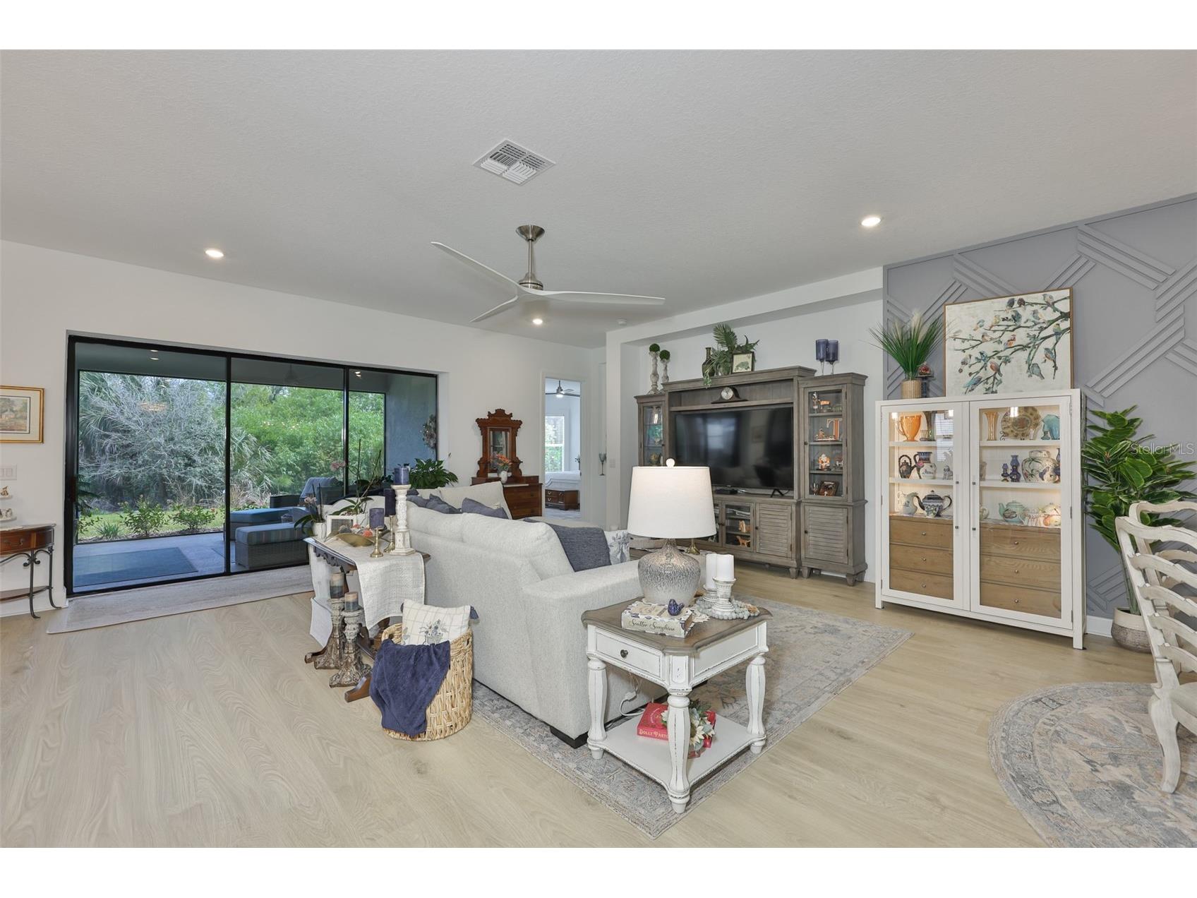 5512 Caserta Court Palmetto FL 34221 TB8500770 image19