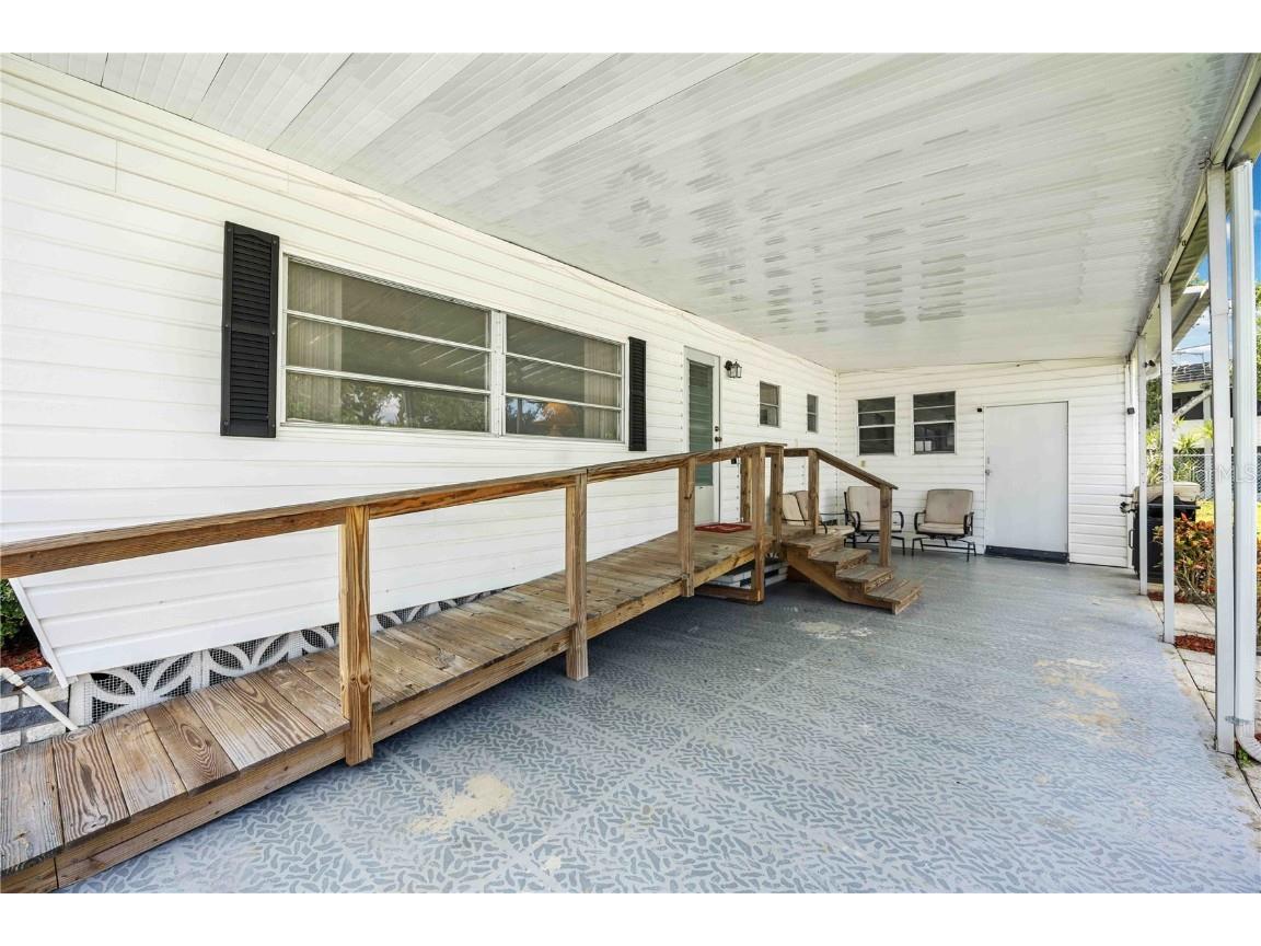 5512 Colleen Drive Bradenton FL 34207 A4668096 image2