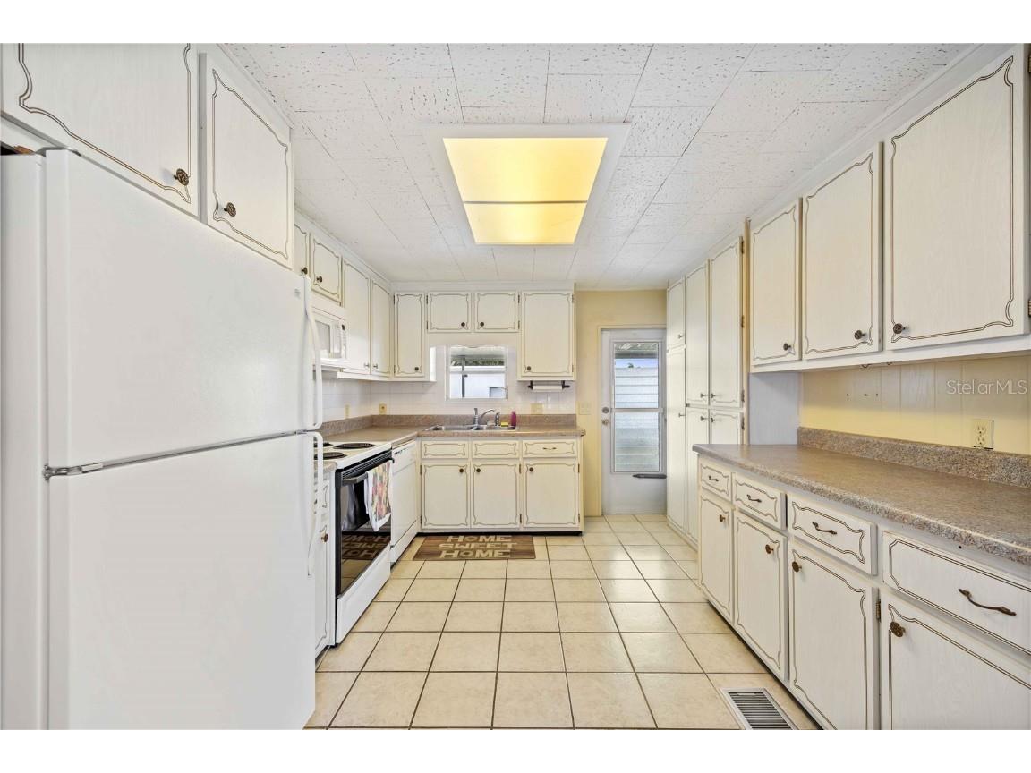 5512 Colleen Drive Bradenton FL 34207 A4668096 image6