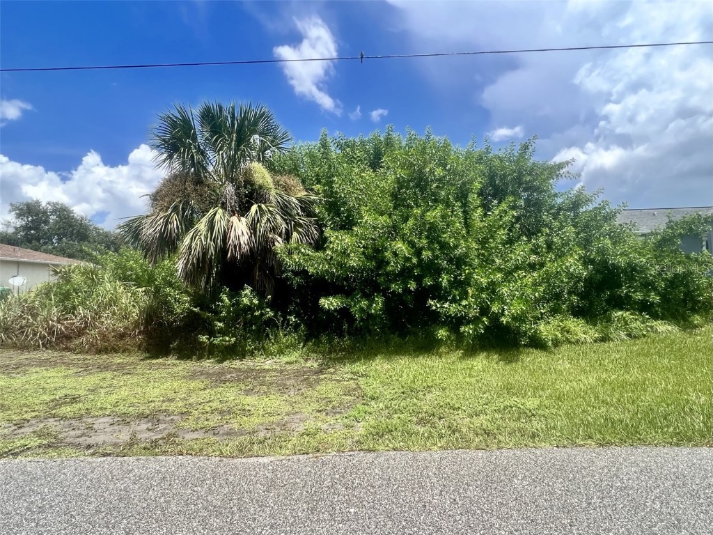 5512 Kennel Street Port Charlotte FL 33981 C7478154 image1