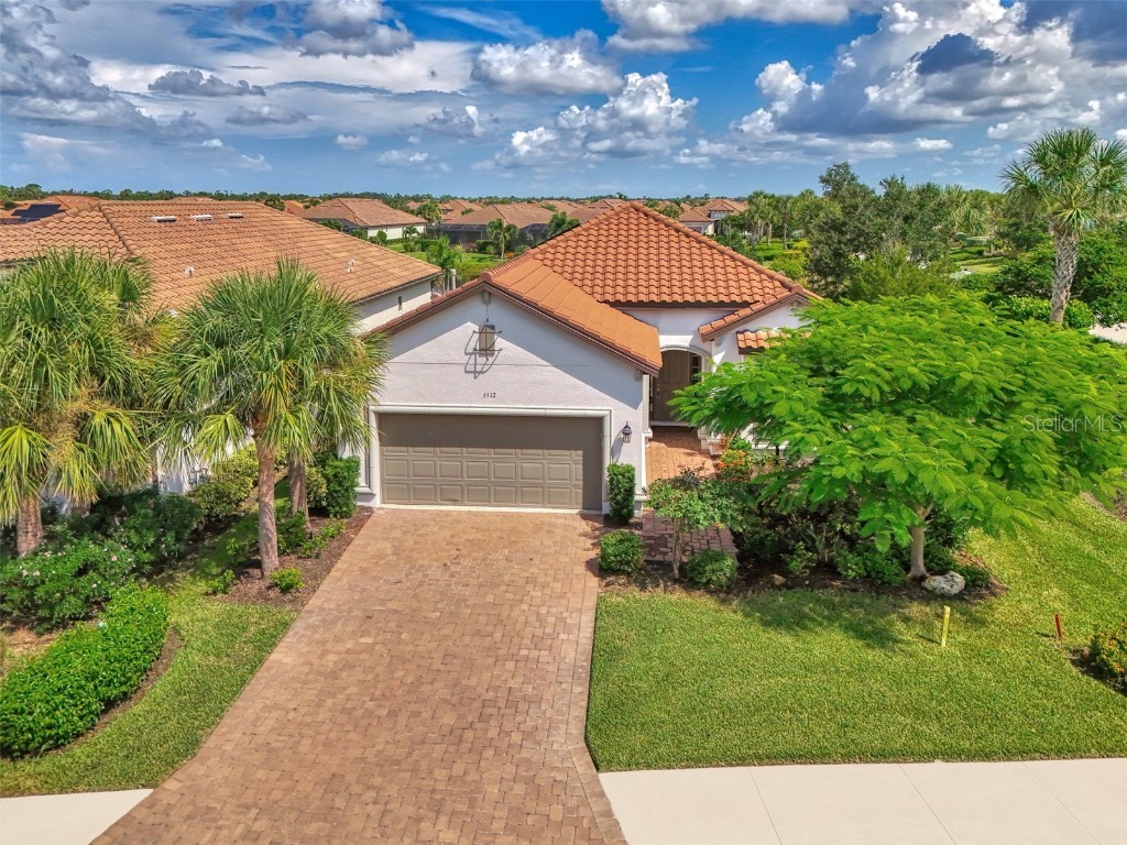 5512 Lampiasi Street Sarasota FL 34238 A4662716 image1