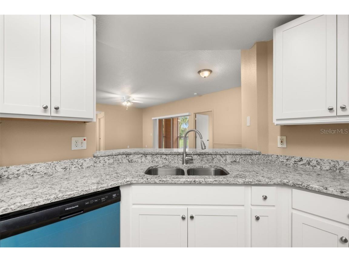 5512 Metrowest Boulevard #201 Orlando FL 32811 S5134453 image14