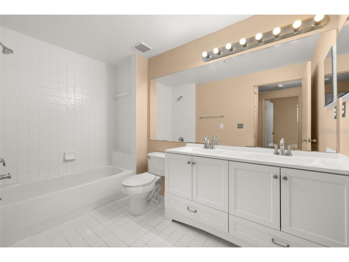 5512 Metrowest Boulevard #201 Orlando FL 32811 S5134453 image28