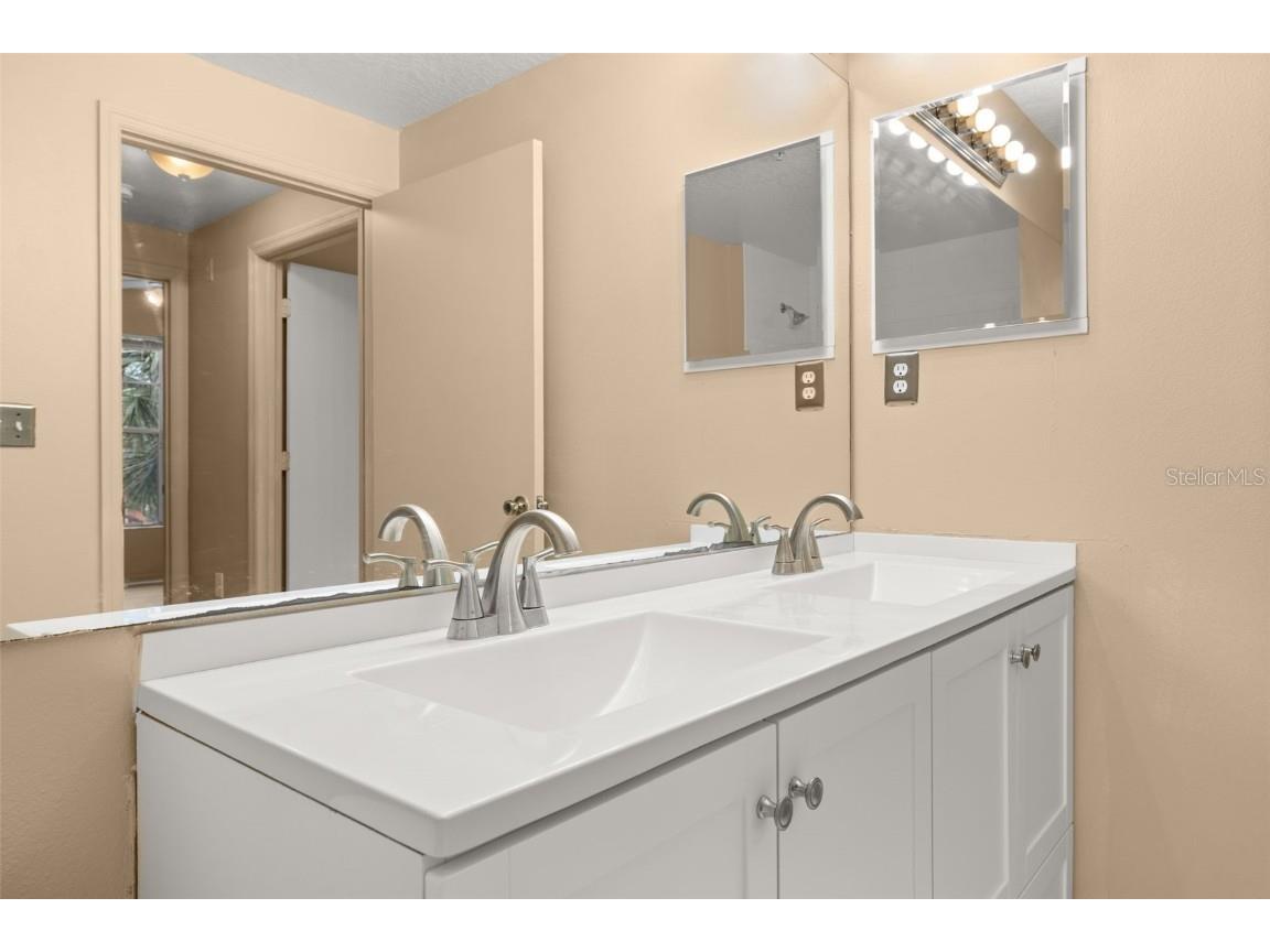 5512 Metrowest Boulevard #201 Orlando FL 32811 S5134453 image29