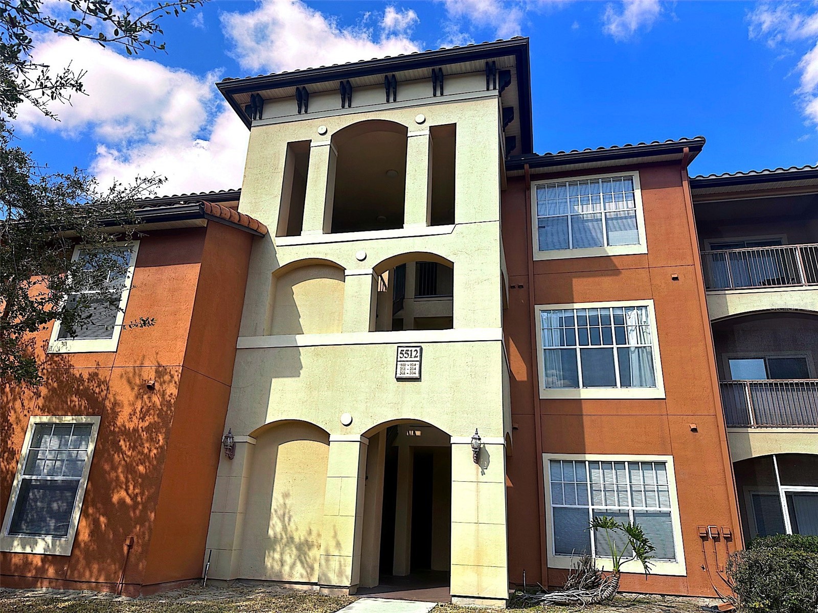 5512 Metrowest Boulevard #201 Orlando FL 32811 S5144026 image1