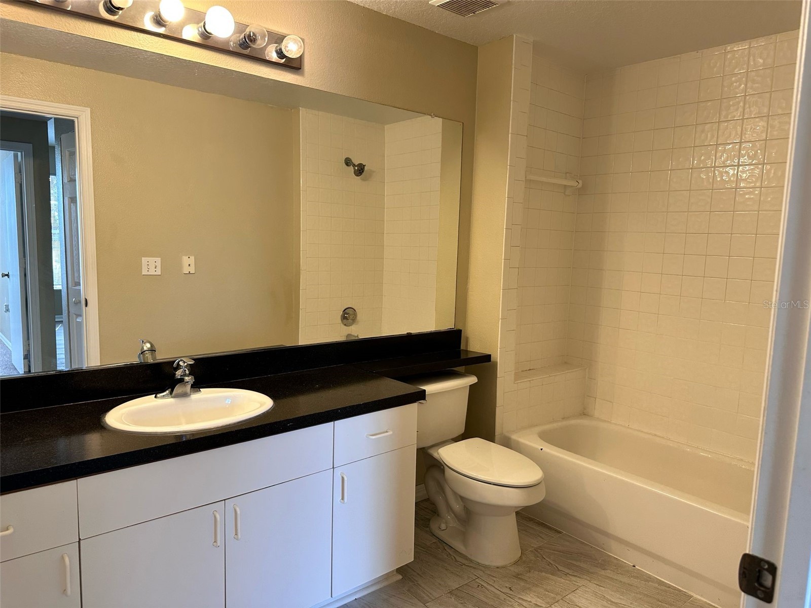 5512 Metrowest Boulevard #203 Orlando FL 32811 O6351902 image21