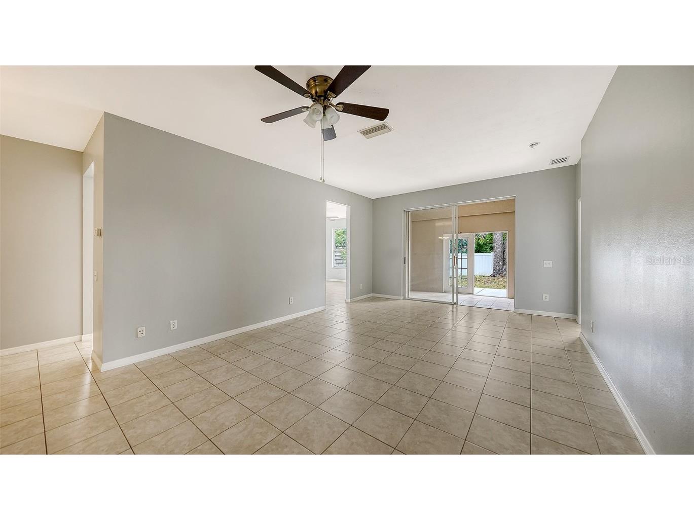 5513 47th Court E Bradenton FL 34203 A4673899 image4