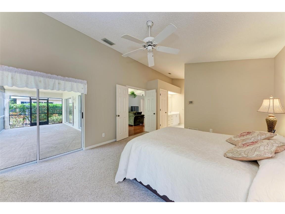 5513 83rd Terrace E Sarasota FL 34243 A4674442 image28