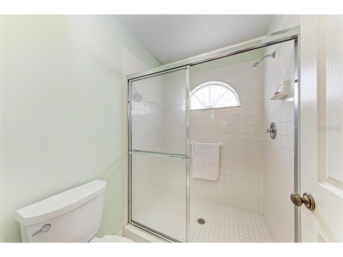 5513 83rd Terrace E Sarasota FL 34243 A4674442 image31