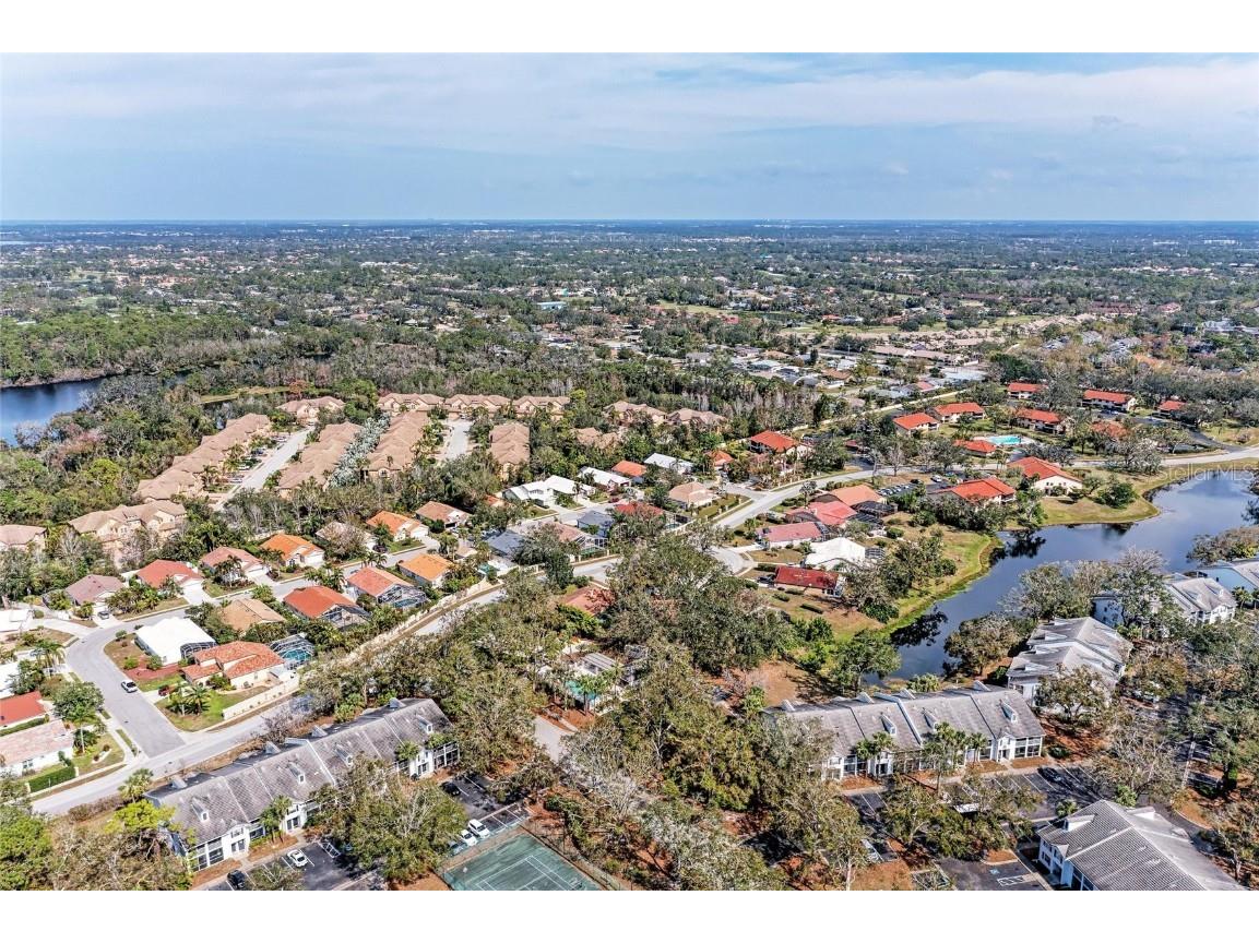 5513 83rd Terrace E Sarasota FL 34243 A4674442 image41