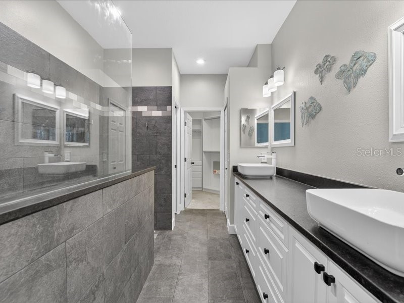 5513 Golden Isles Drive Apollo Beach FL 33572 TB8514715 image14