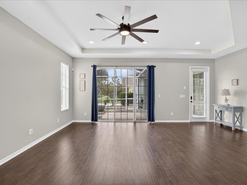 5513 Golden Isles Drive Apollo Beach FL 33572 TB8514715 image3